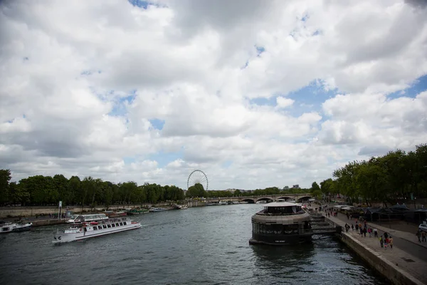 Utsikt Över Paris Från Bron — Stockfoto