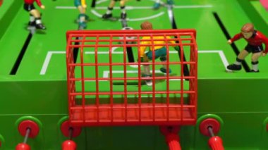 Masa futbol, çocuk oyununu, ağır çekim