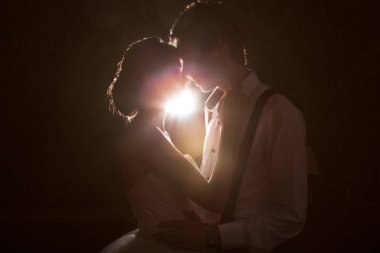 Mutlu sadece evli çift arkadan aydınlatmalı