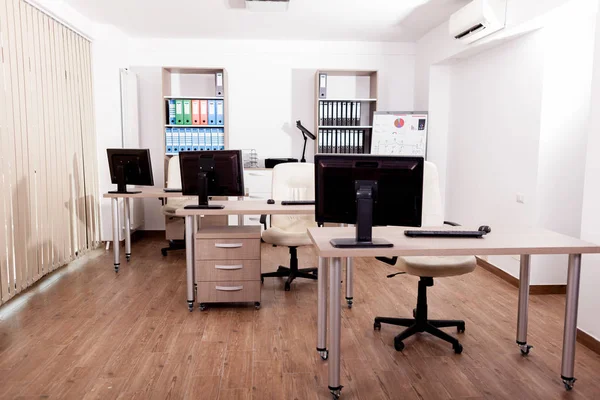 Boş modern iş ofis