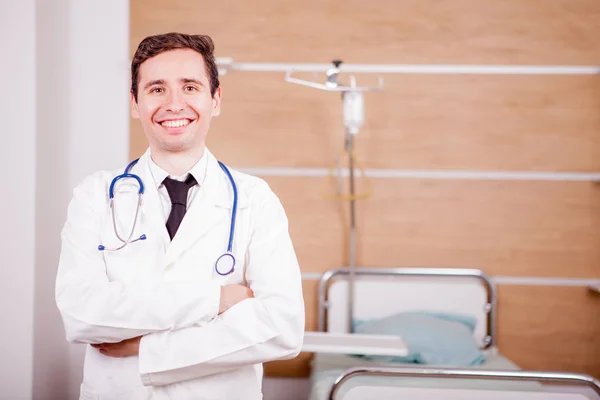 Doctor in hospital recovery room — Stock Photo, Image