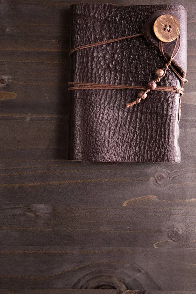 Cuaderno vintage con funda de cuero — Foto de Stock