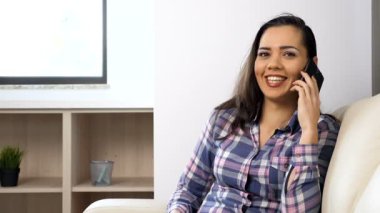 Evet o zaman zor gülüyor kadın