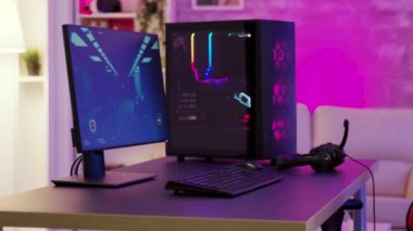 Çevrimiçi oyun için pc birimi renksiz neon ışığı