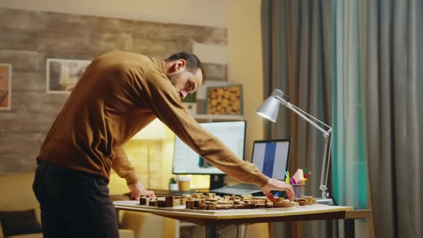 Male architect typing on computer while working — Stockvideo