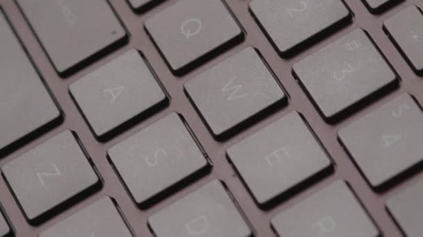 Nahaufnahme der modernen Laptop-Tastatur — Stockvideo