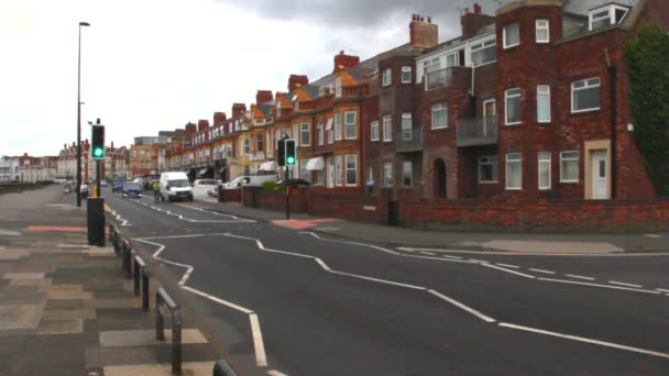 Whitley Bay, Velká Británie - cca srpen 2013: Whitley Bay. Malé letovisko na východním pobřeží Anglie — Stock video