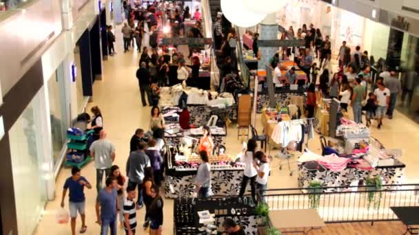 Tel Aviv, Israel - Circa November, 2014 : Retail Bijouterie With Temporary Shelves at the Weekend in a Large Department Store — Stock Video