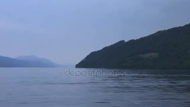 Berühmtester See in Schottland - Loch ness — Stockvideo