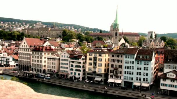 Vista sobre Zurich con el río Limmat — Vídeo de stock