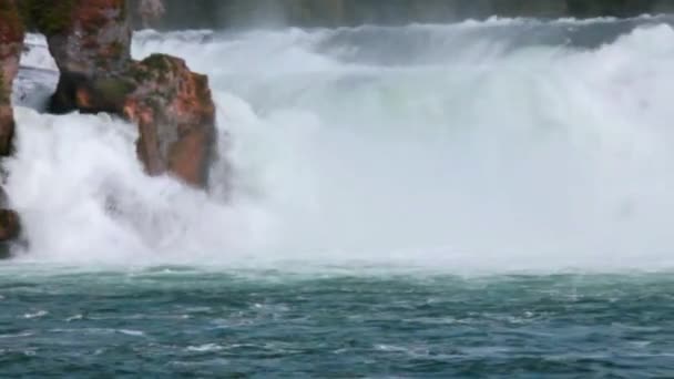 Özellikle de rhine falls, majestic schaffhausen - İsviçre — Stok video