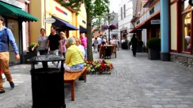 Outlet mağazaları şehir