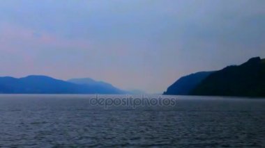 Unutulmaz tekne gezisine Loch Ness, İskoçya