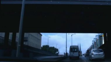 Berlin sokaklarında Sürüş araba