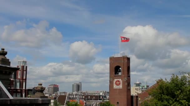 Vista aérea de la ciudad de Ámsterdam, cerca de la casa de cambio — Vídeos de Stock