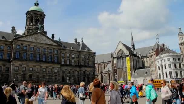 Plac Dam, w części centrum Amsterdamu — Wideo stockowe