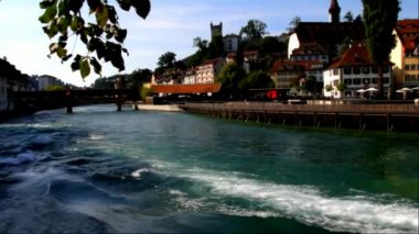 Nehir Reuss bakan Luzern, İsviçre