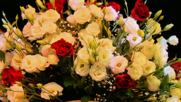 Büyük dekoratif buket düğün töreninde — Stok video