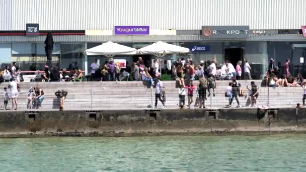 Pengelolaan Promenade Baru Kota di Port Lama — Stok Video