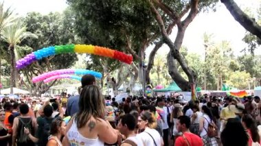 Selfie Gay Pride Parade Tel Aviv'de açık.