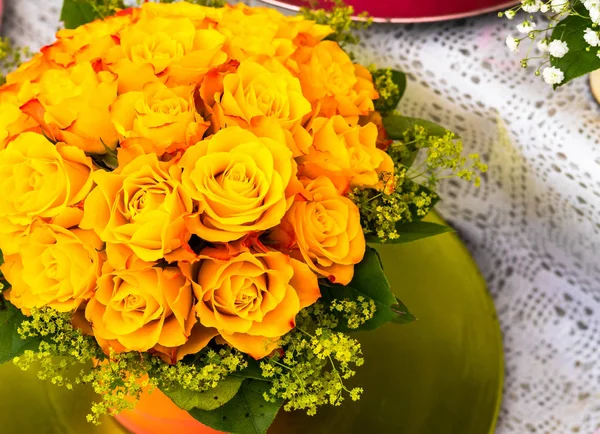 Bouquet of yellow color roses — Stock Photo, Image