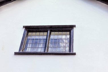 İngiliz vintage house windows eski şehir.