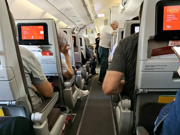 Madrid Spanien Maj 2019 Iberia Aircraft Interior Interiör Flygplan Personer — Stockfoto