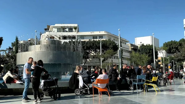 Tel Aviv Israel January 2020 Tourists Locals New Dizengoff Square — Stock Photo, Image