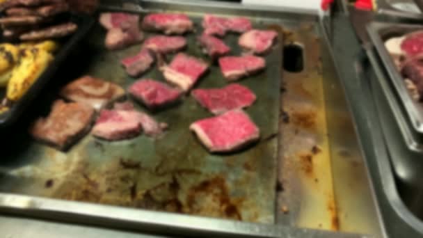 Preparation Steak Electric Stove Appetizing Pieces Fried Beef Meat Large — Stock Video
