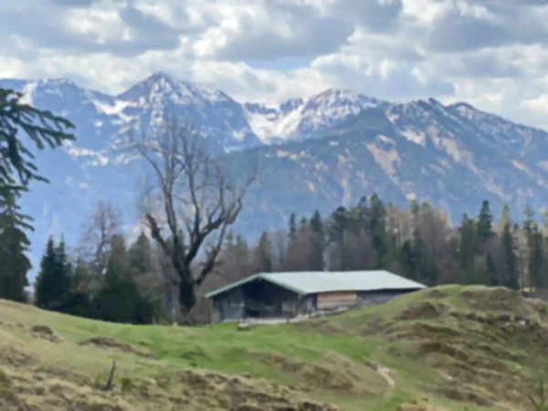 Prachtig Landschap Van Uitlopers Van Alpen Tijdens Lente Met Besneeuwde — Stockfoto