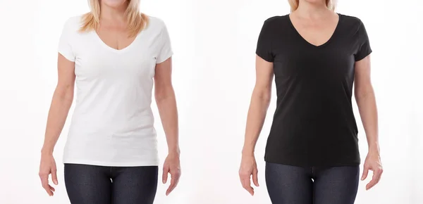 T シャツのデザインや人々 のコンセプト - 空の黒と白 t シャツ、分離されたシャツ前面に女性のクローズ アップ。モックアップします。. — ストック写真