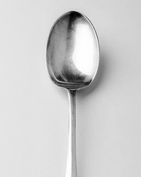 Vintage stříbrné servírovací lžíce kuchyňské nádobí — Stock fotografie