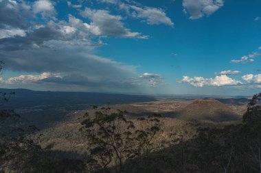 panoramic views from Toowoomba's heritage-listed Picnic Point Lo clipart
