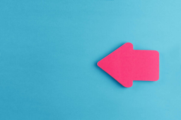 arrow indicates empty space, place for inscription