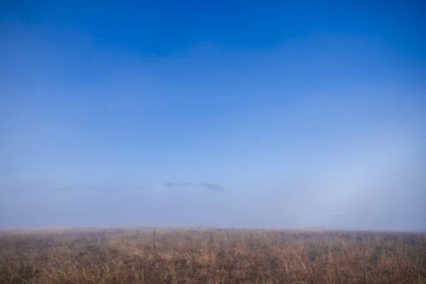 Sonnenuntergang Über Dem Herbstlichen Feld — Stockfoto