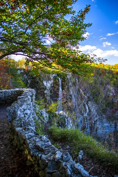 克罗地亚Plitvice Jezera公园的瀑布 — 图库照片