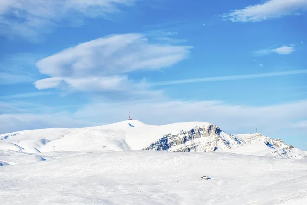 Paisagem Montanhas Cobertas Neve Inverno — Fotografia de Stock