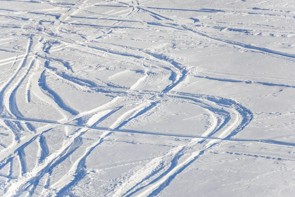 Hóval Borított Téli Felület Pályákkal — Stock Fotó