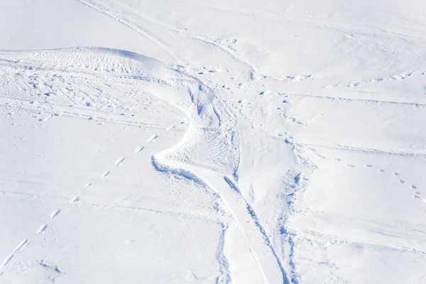 Surface Hivernale Enneigée Avec Sentiers — Photo