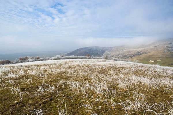 Montanhas Geladas Inverno Paisagem Colinas — Fotografia de Stock