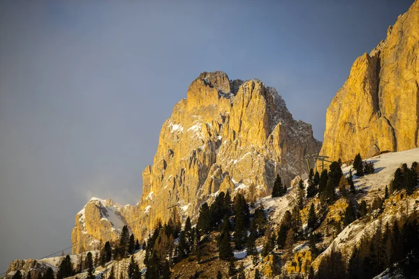 Закат Неба Заснеженные Скалистые Горы — стоковое фото