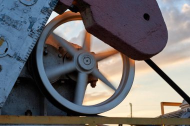 Petrol ve gaz üretimi. Ayıklama, transfer ve ulaşım petrol ve doğal gaz.