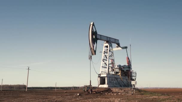 技术石油和天然气生产 石油和天然气的生产 运输和加工 世界人口的生产 — 图库视频影像
