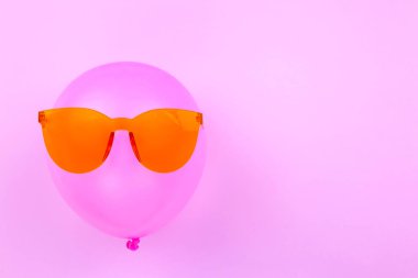 pembe renkli arka plan, Bright yaz rengi pembe hava balonu, 