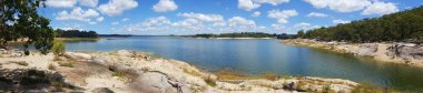 Lake Tinaroo Barajı Queensland panorama görünüm