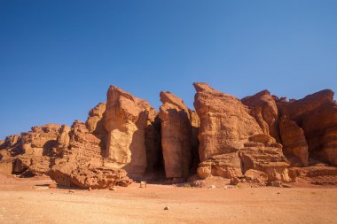 Timna Pa Solomonlar Pillars jeolojik ve tarihsel yerde