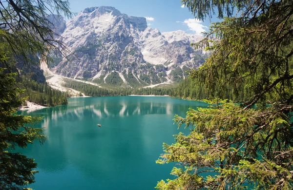 湖 Braies，意大利 — 图库照片