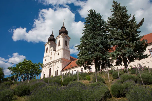De abdij van Tihany in Hongarije — Stockfoto