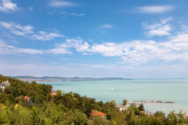Balaton Gölü Macaristan Tihany köyden panoramik