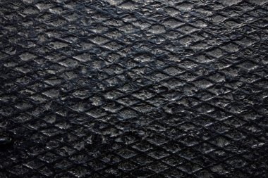 Siyah çelik doku rombus şekilleri ve kırık boya ile boyanmış